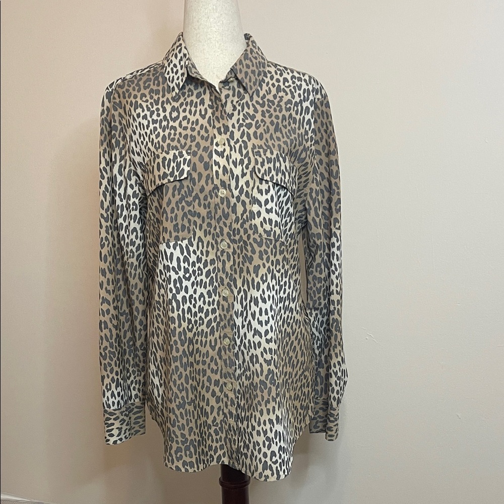 Chico’s Leopard Print Button Front Shirt Size 1 Neutral Animal Print